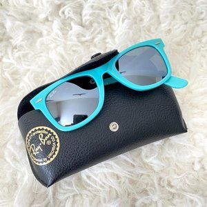 Ray-Ban Original Wayfarer Sunglasses Aqua / Teal